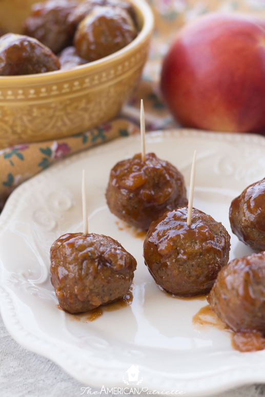 Slow Cooker Peach & Honey Chipotle Appetizer Meatballs - only three ingredients and absolutely delicious! A very simple appetizer to prepare for a party, gathering, or tailgate!