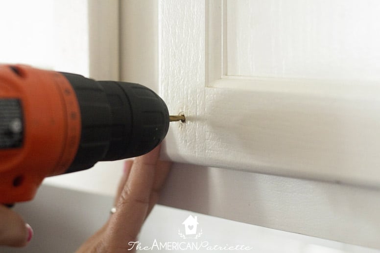How to Easily Install Cabinet Hardware - Hacks for Installing Cabinet Knobs and Pulls